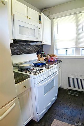 7221 Balson Avenue, University City, MO 63130