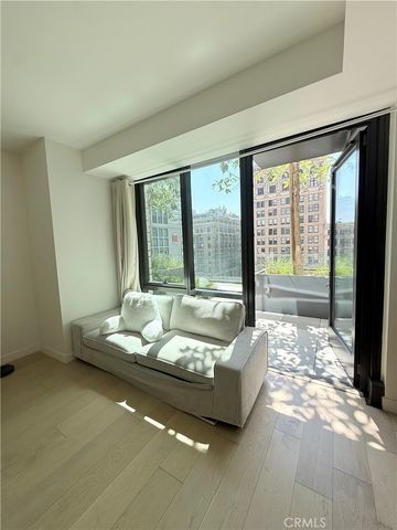 400 S Broadway 726, Los Angeles, CA 90013