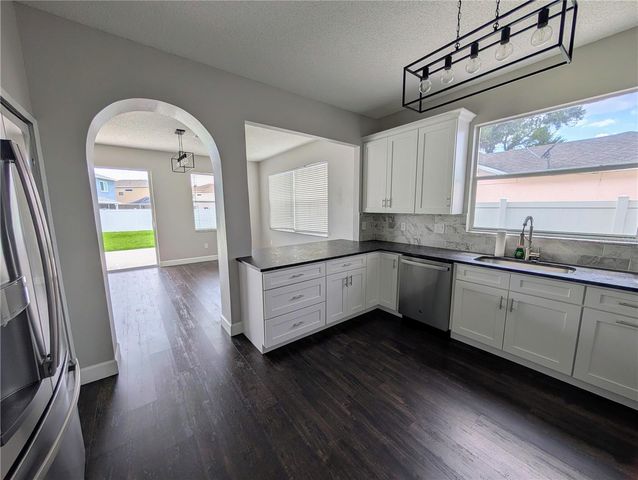 27506 WAIKIKI COURT, Wesley Chapel, FL 33544