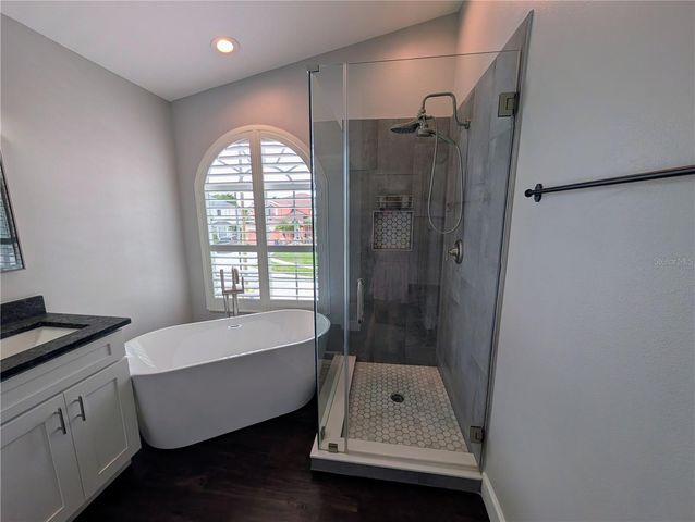 27506 WAIKIKI COURT, Wesley Chapel, FL 33544