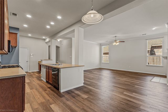 649 Cedar Elm Trail, Forney, TX 75126