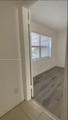 861 NE 209th Ter 204-24, Miami, FL 33179