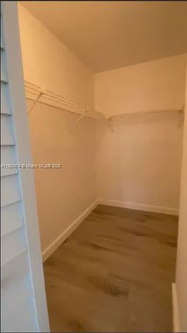 861 NE 209th Ter 204-24, Miami, FL 33179