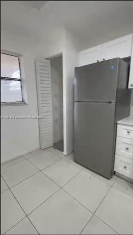 861 NE 209th Ter 204-24, Miami, FL 33179