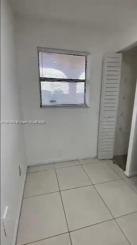 861 NE 209th Ter 204-24, Miami, FL 33179