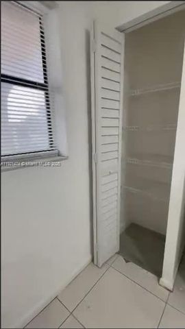 861 NE 209th Ter 204-24, Miami, FL 33179