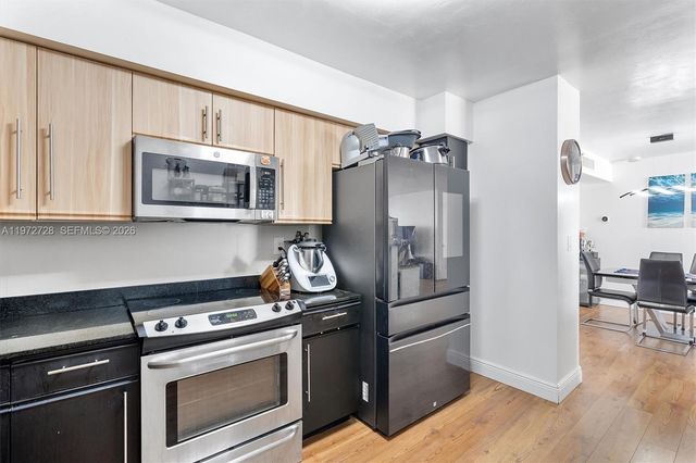 3530 Mystic Pointe Dr 2907, Aventura, FL 33180