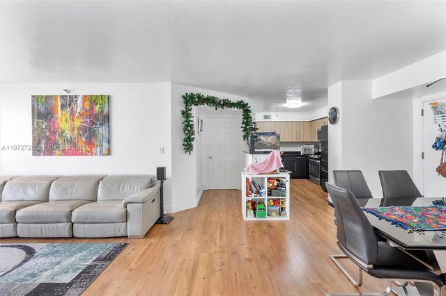 3530 Mystic Pointe Dr 2907, Aventura, FL 33180