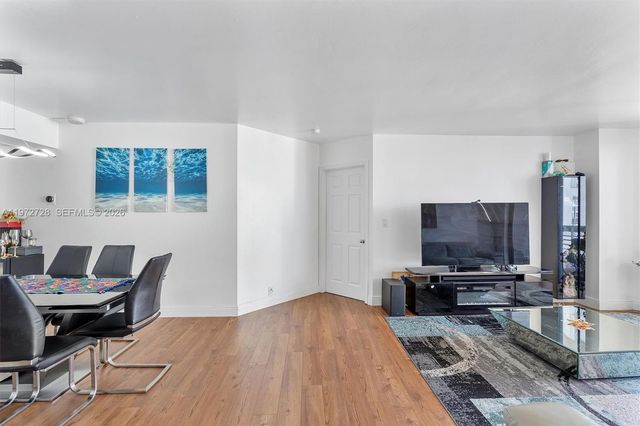 3530 Mystic Pointe Dr 2907, Aventura, FL 33180