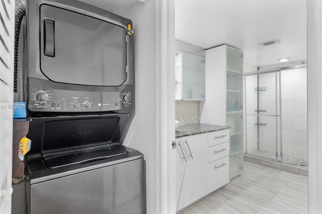 3530 Mystic Pointe Dr 2907, Aventura, FL 33180