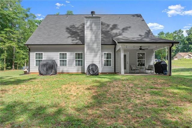 121 Mountain Creek Drive, Maysville, GA 30558