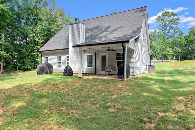 121 Mountain Creek Drive, Maysville, GA 30558