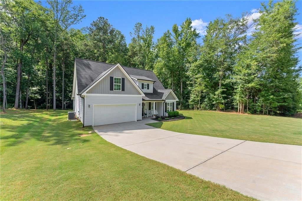 121 Mountain Creek Drive, Maysville, GA 30558