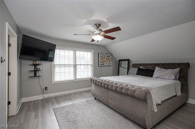 25660 Edgecliff Drive, Euclid, OH 44132