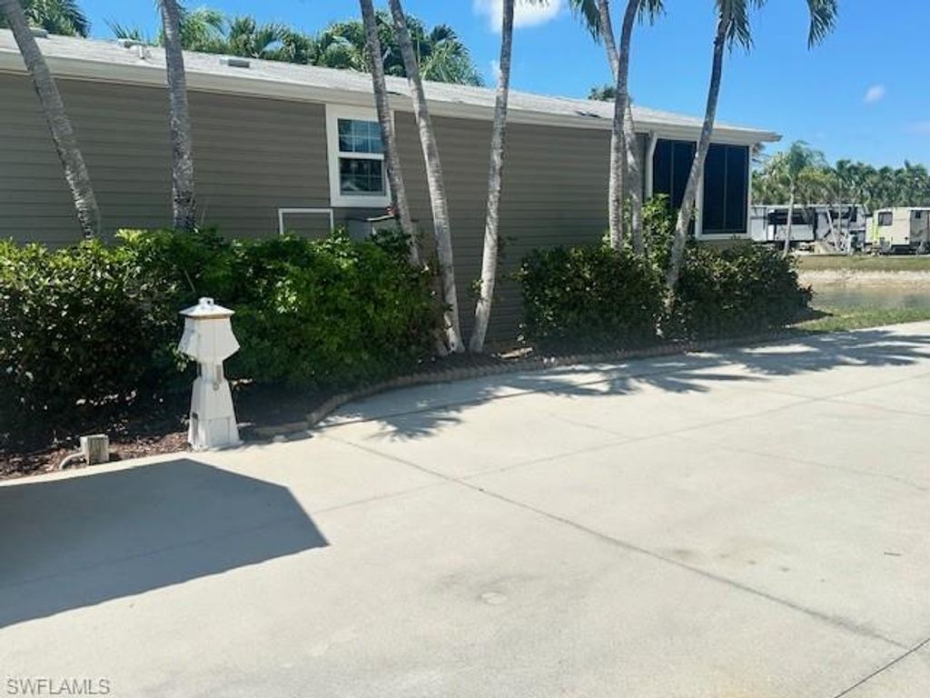 1386 Silver Lakes BLVD, NAPLES, FL 34114 — photo 5