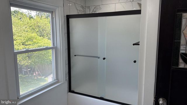122 E PLUMSTEAD AVE, Lansdowne, PA 19050