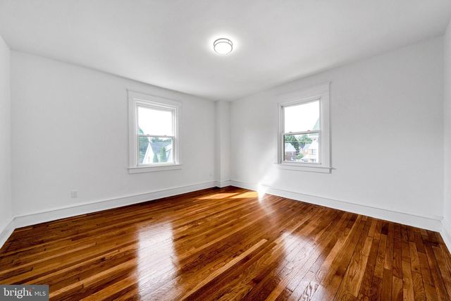 122 E PLUMSTEAD AVE, Lansdowne, PA 19050