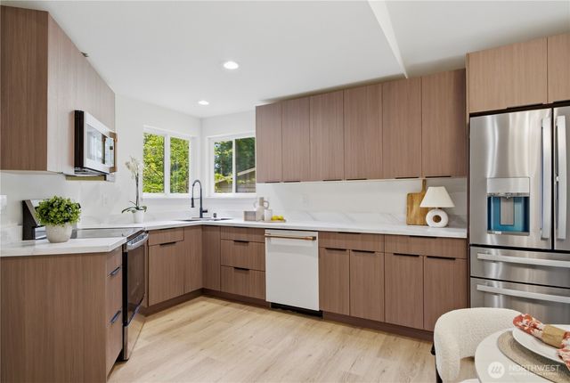 18223 145th Court NE, Woodinville, WA 98072