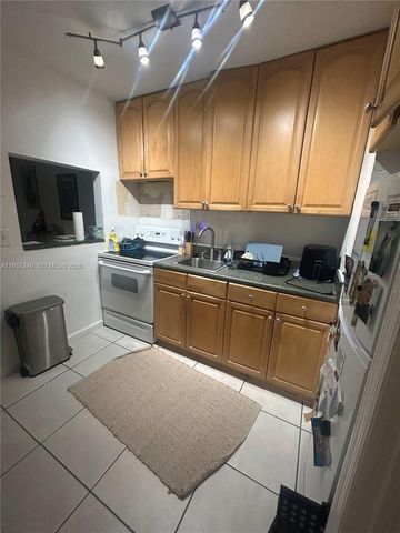 1045 N Andrews Ave 4, Fort Lauderdale, FL 33311
