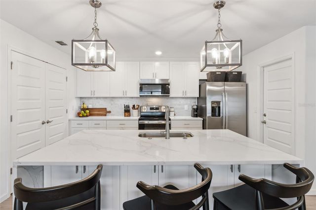 4844 S DOSSEY ROAD, Lakeland, FL 33811