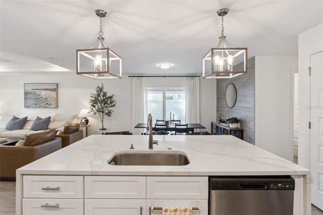 4844 S DOSSEY ROAD, Lakeland, FL 33811