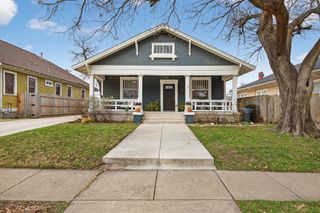2110 Hurley Avenue, Fort Worth, TX 76110