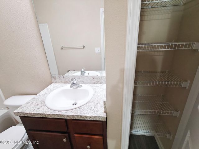 8444 HEWITT Street, Jacksonville, FL 32244