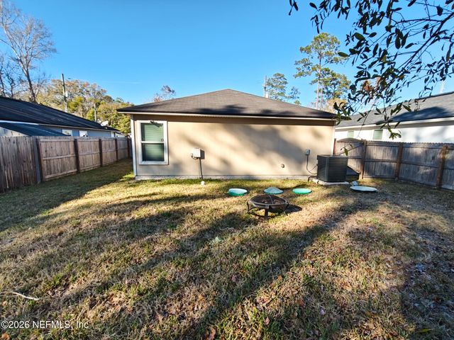 8444 HEWITT Street, Jacksonville, FL 32244