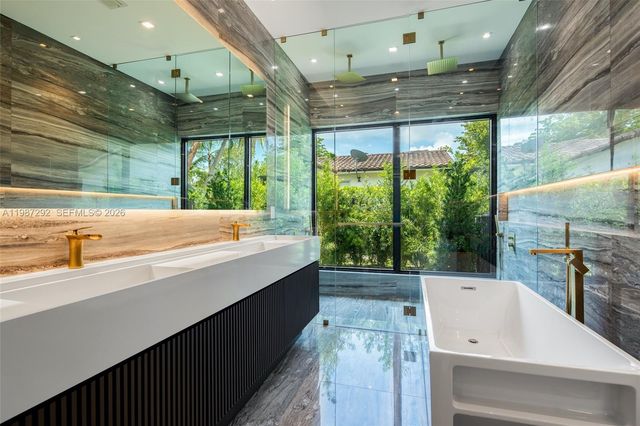 13306 SW 58th Ct, Pinecrest, FL 33156