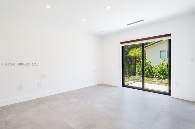 13306 SW 58th Ct, Pinecrest, FL 33156