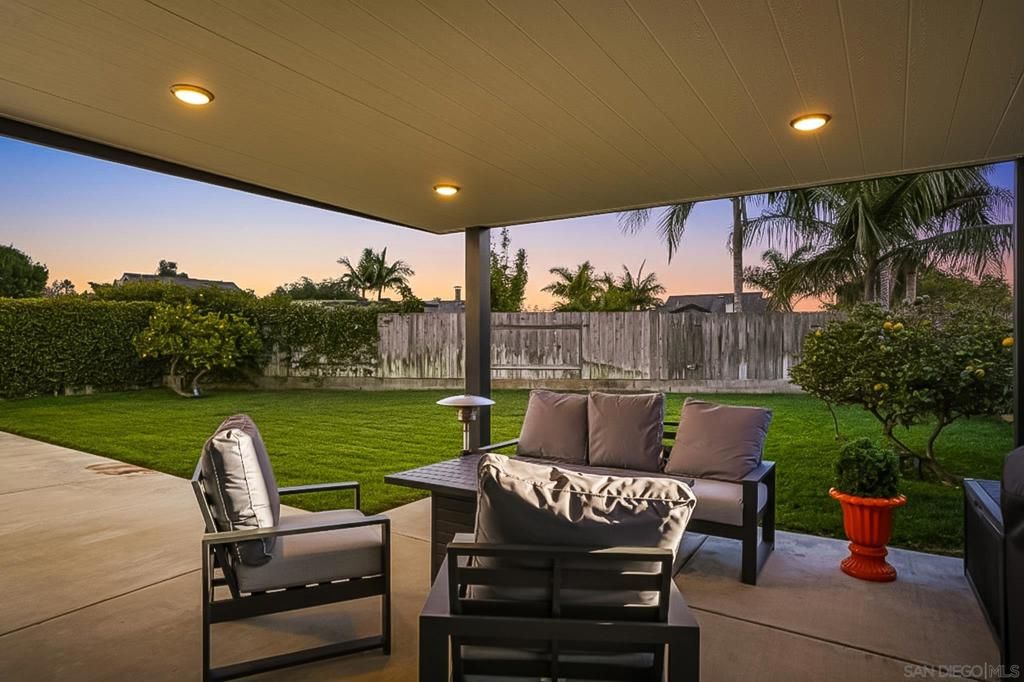 Image 12 of property listing at 1517 Shields Ave, Encinitas, CA 92024