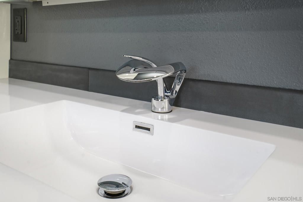 Image 21 of property listing at 1517 Shields Ave, Encinitas, CA 92024