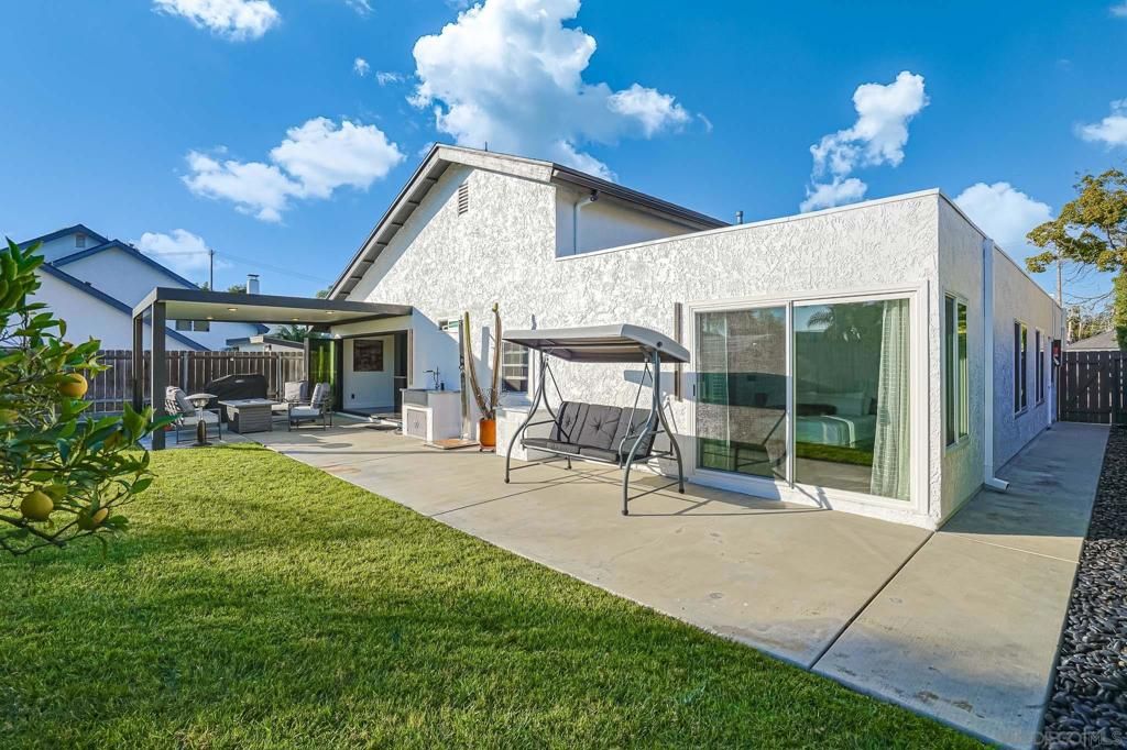 Image 29 of property listing at 1517 Shields Ave, Encinitas, CA 92024