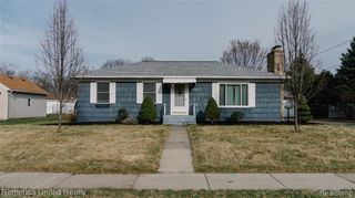 3332 Mckee Avenue, Wyoming, MI 49509