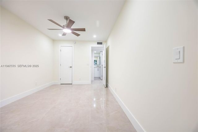 211 E Durham E 211, Deerfield Beach, FL 33442
