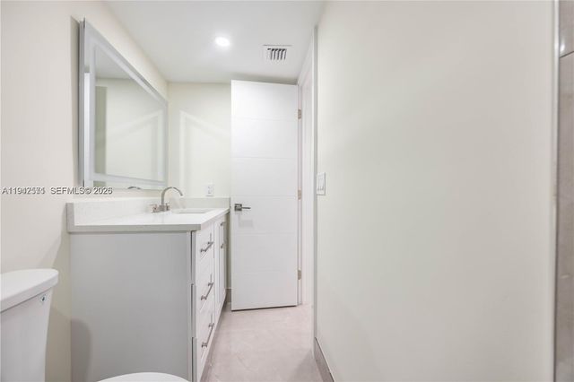 211 E Durham E 211, Deerfield Beach, FL 33442