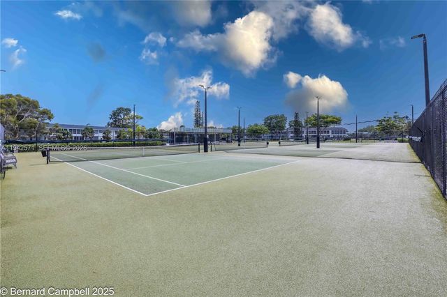 211 E Durham E 211, Deerfield Beach, FL 33442