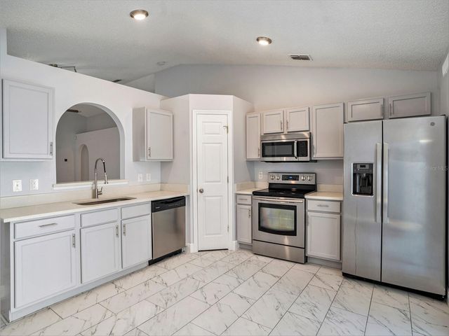11433 IVY FLOWER LOOP, Riverview, FL 33578