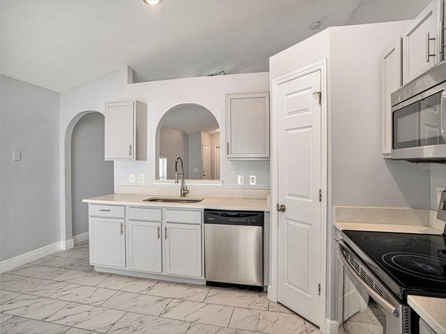 11433 IVY FLOWER LOOP, Riverview, FL 33578