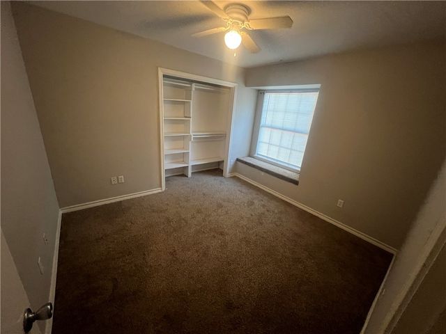 710 Saint Agatha Dr, Corpus Christi, TX 78418