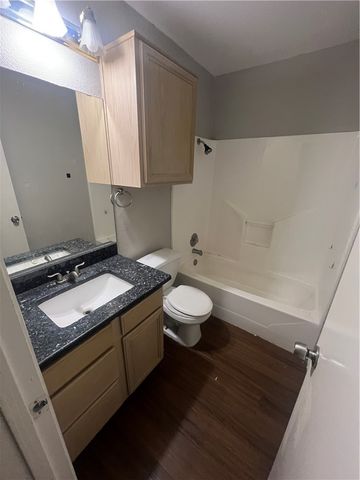 710 Saint Agatha Dr, Corpus Christi, TX 78418