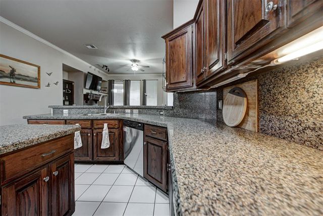 15600 Sandstone Terrace, Oklahoma City, OK 73170