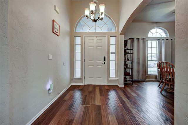 15600 Sandstone Terrace, Oklahoma City, OK 73170