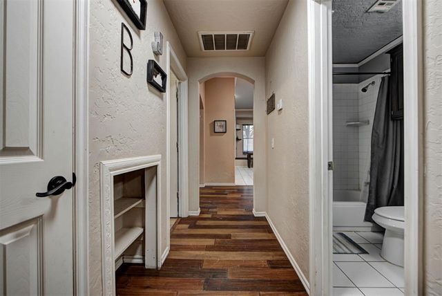 15600 Sandstone Terrace, Oklahoma City, OK 73170