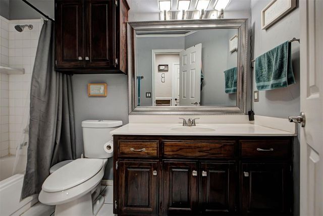 15600 Sandstone Terrace, Oklahoma City, OK 73170