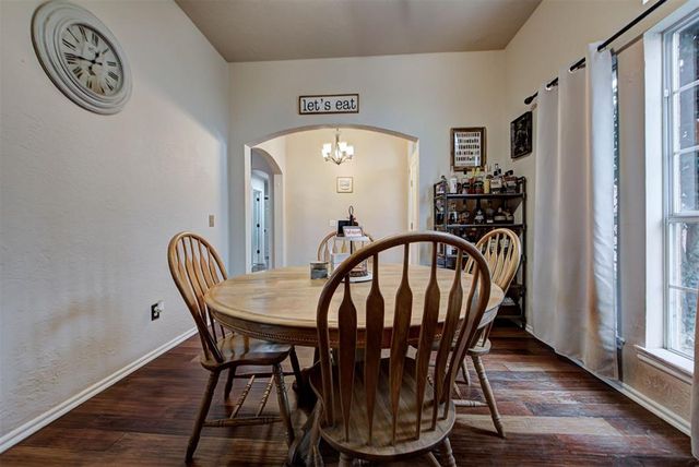 15600 Sandstone Terrace, Oklahoma City, OK 73170