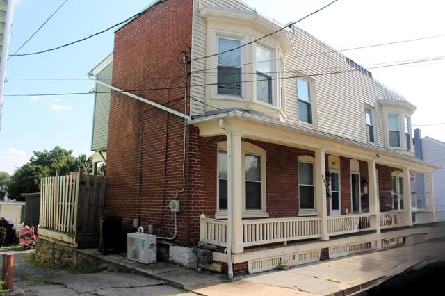834 LOCUST ST, Lebanon, PA 17042