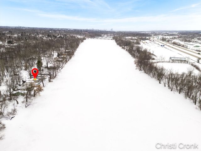 3779 Willow Drive NE, Grand Rapids, MI 49525