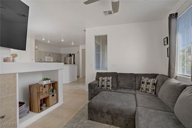 3915 Palm Beach Street 201, Las Vegas, NV 89129