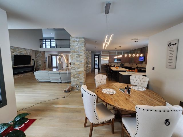 885 N 100 W, Valparaiso, IN 46385